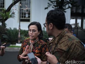 Proyeksi Terburuk Ekonomi RI Versi Sri Mulyani