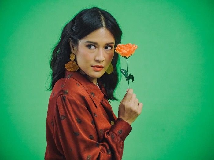 Dian Sastrowardoyo Dian Sastrowardoyo
