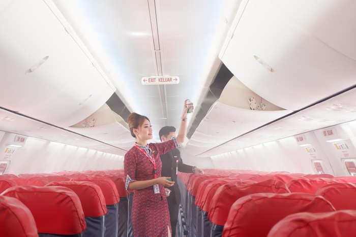 Lion Air disemprot disinfektan