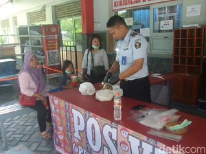 Lapas Lamongan Di-lockdown, Tapi Barang Bawaan Bisa Dititipkan
