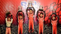 Aditya dan Calvin berhasil menjadi juara 1 dan 2 di kelas Mini Rok, disebutkan Firhand Ali, mantan pegokart international memang telah diperhitungkan sebelumnya. Foto: dok. UT Racing