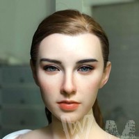 Boneka seks ini diklaim sangat mirip dengan wanita sungguhan. Perusahaan yang memproduksi boneka tersebut mengatakan bahwa boneka produksinya menggunakan rambut manusia agar semakin terasa seperti wanita hidup.  Foto: dok. Sillicon Lovers