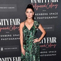 Dia juga tampil di serial TV di antaranya Batwoman dan Looking for Alaska. Keduanya tayang pada 2019. Foto: Getty Images