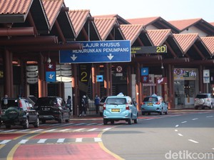 Kenapa Harga Makanan di Bandara Selalu Mahal?