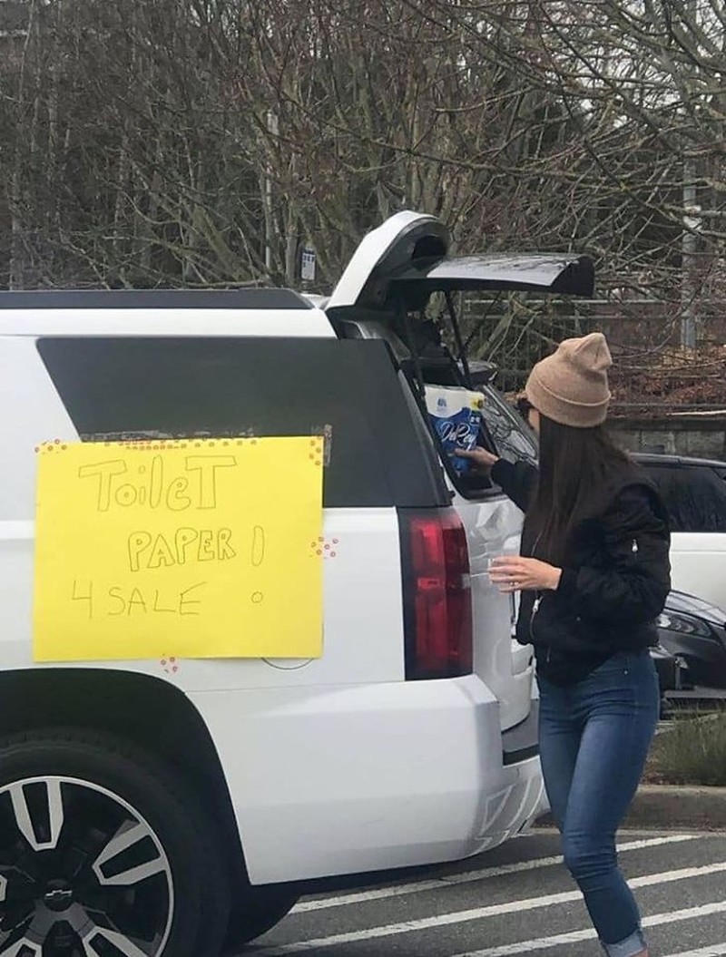 Borong Tisu Toilet Gegara Corona