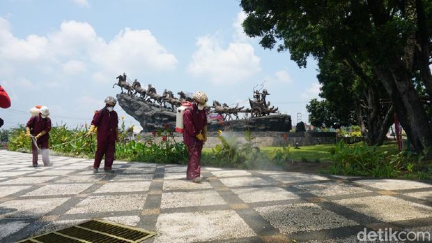 Cegah Corona, Ruang Publik di Boyolali Disemprot Disinfektan