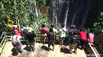 Potret Air Terjun Tumpak Sewu di Tengah COVID-19: Masih Ramai