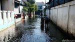 Permukiman di Jakarta Timur Tergenang Imbas Hujan Deras Semalam