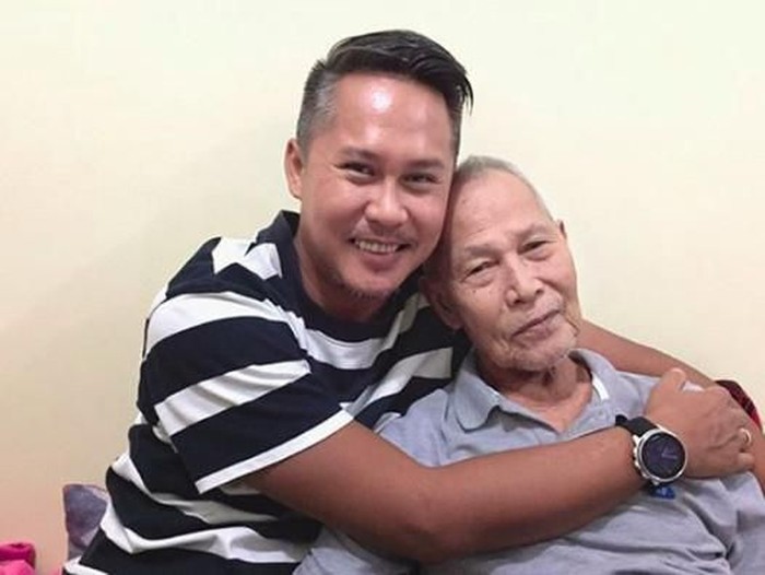 Ernest dan ayah