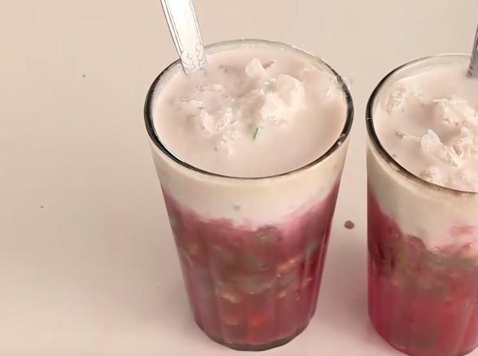 es lontrong dari cincau dan kacang hijau