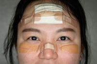 Foto Perban di Wajah, Penghargaan untuk Perawat Virus Corona yang Bikin Haru