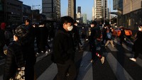 Korea Selatan sudah teruji menghadapi serangan MERS dan kini Corona. 77% penduduk Korea Selatan mempunyai asuransi kesehatan pribadi yang akan mengcover biaya yang tidak dicover oleh pemerintah lewat National Health Insurance Service (NHIS). (Getty Images/Chung Sung-Jun)