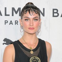 Rachel Matthews lahir di Los Angeles, California. Ia mengawali karier aktingnya pada 2017 dan terbilang sebagai pendatang baru. Foto: Getty Images