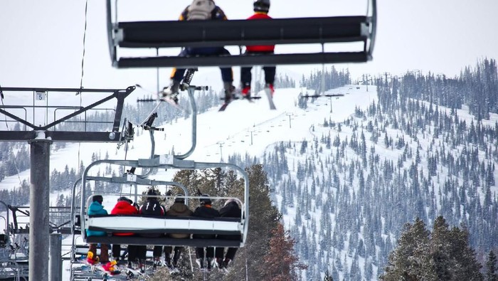 Resor Ski di maerika Tutup Karena Virus Corona