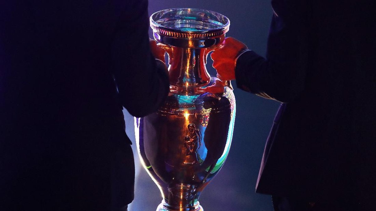 Prediksi Jose Mourinho: Italia vs Spanyol, Inggris vs Denmark. Foto: (Getty Images/Catherine Ivill)