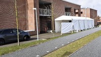 Karena Eropa menjadi pusat corona saat ini, Denmark tak ketinggalan melakukan tes corona dengan drive through (AFP/ERNST VAN NORDE)