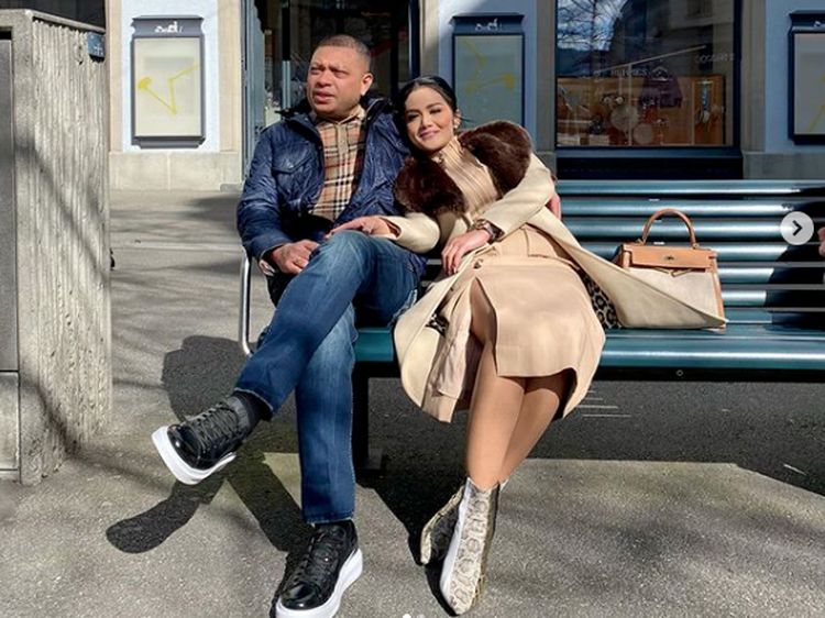 Krisdayanti Dingin-dingin di Swiss, Masyarakat Panas soal Corona