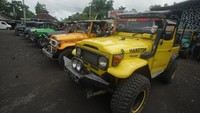 Begitu juga dengan wisata Jeep di kaki Gunung Merapi yang mulai sepi akibat penutupan guna mencegah penyebaran virus Corona. Gambar saat ini masih berada di Pos Merapi Land Cruiser Community (MLCC) Umbulharjo, Cangkringan, Sleman, D.I Yogyakarta, Rabu (18/3/2020). Foto: ANTARA FOTO/Andreas Fitri Atmoko