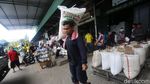 Penampakan Pasokan Beras di Tengah Geger Corona