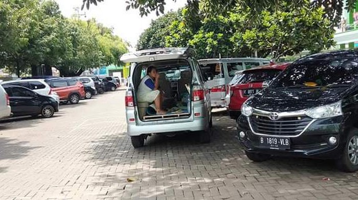 Pasien meninggal di parkiran RSUD Kartini, Jepara.