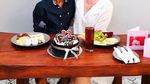 Cinta Tak Bersyarat! Mesranya Kulineran Bule Cantik dan Pria Asli Muntilan