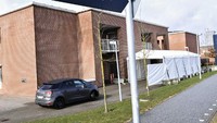 Tes corona drive through di Denmark dilakukan di Rumah Sakit Universitas  Aarhus (AFP/ERNST VAN NORDE)
