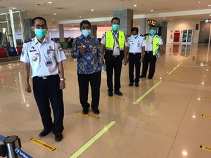 Waspada Corona, Bandara di RI Terapkan Antrean dengan Jarak 1 Meter