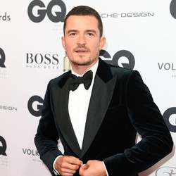 Curhat Orlando Bloom Usai Beradegan Threesome dengan Rooney dan Kate Mara
