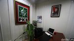 Penyemprotan Disinfektan di DPP PKB
