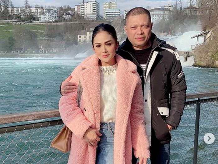 Krisdayanti Krisdayanti dan Raul Lemos.