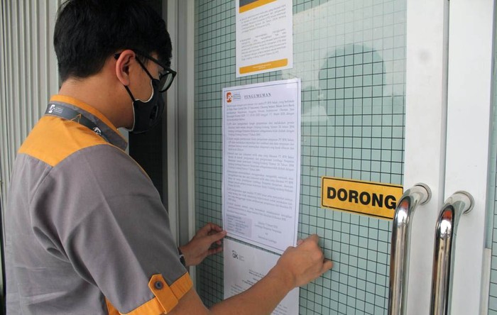 LPS melakukan proses pembayaran klaim simpanan dan likuidasi PT BPR Sekar, Cikarang. Proses pembayaran dilakukan setelah izin usaha PT BPR Sekar dicabut OJK.