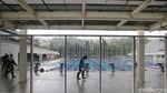 Stadion Akuatik GBK Disemprot Disinfektan