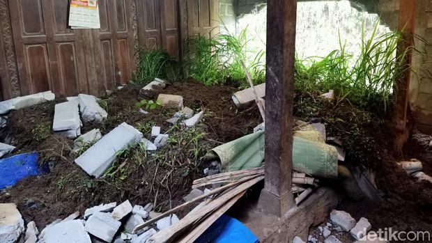 Dampak Hujan Deras di Boyolali, Jalan Putus Hingga Jembatan Miring