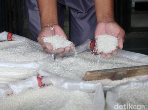 Sulitnya Jual Beras Sesuai Harga Acuan