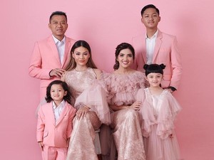 Cerita Keluarga Anang Hermansyah Kurban di Tengah Pandemi COVID-19