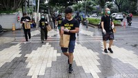 Hingga sore ini pasien positif virus Corona yang meninggal dunia bertambah menjadi 19 orang. Dari 19 pasien yang meninggal itu, 12 di antaranya berada di DKI Jakarta. Kemudian 2 pasien berada di Jawa Tengah.