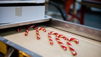  Sampai saat ini Hammonds Candies masih mempertahankan metode handmade, di mana semua permen diolah dengan tangan. Foto: Istimewa
