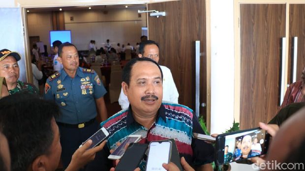 Destinasi Wisata Pangandaran Akhirnya Ditutup
