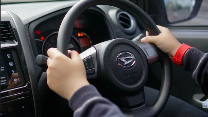 Daihatsu Ayla Terbaru