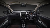 Interiornya ada penyegaran-penyegaran yang menghadirkan kenyamanan yang lebih baik. Dan khususnya yang sangat dibanggakan adalah aplikasi advanced features yang sangat berkelas, kata Anton. Foto: Pool (Toyota)
