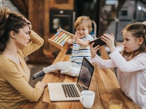 Pengalaman Lucu Work from Home, Kalau Kamu Gimana?
