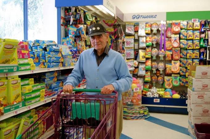 jam belanja supermarket