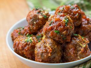 Resep Bola-bola Daging yang Gurih Juicy