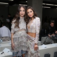 Ia juga dekat dengan beberapa sosok papan atas. Miss Universe 2012 Olivia Culpo salah satunya. (Foto: Getty Images)