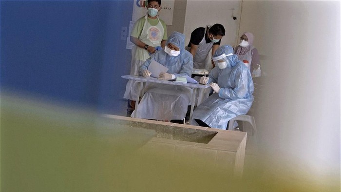 Otoritas kesehatan Malaysia melaporkan tambahan 110 kasus baru virus Corona di wilayahnya. Sejauh ini, total 900 kasus terkonfirmasi disana.