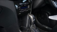 Di dalam kabin sistem hiburan menggunakan layar sentuh 7 inci. Sistem hiburan ini juga dilengkapi dengan fitur mirror link. Foto: Pool (Daihatsu Indonesia)