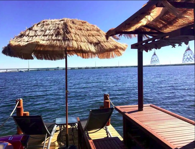 Penginapan yang satu cukup unik. Cocok untuk mereka yang ingin menyendiri tapi tetap punya waktu yang menyenangkan. Foto: dok. Airbnb