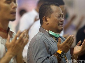Doa Qunut Nazilah, Bacaan dan Pendapat menurut 4 Mahzab