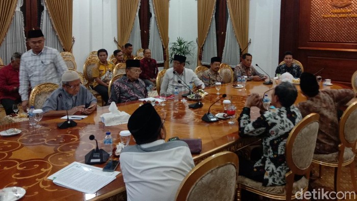 Pemprov bertemu MUI Jatim dan ormas Islam