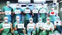 Aneka Foto Kampanye Dokter Tetap Kerja Lawan Corona